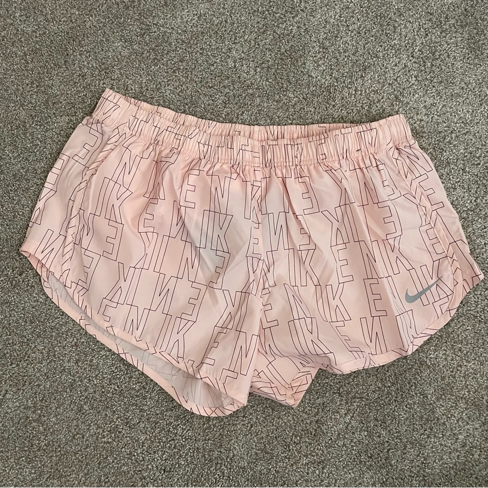 NWT Nike XL blush pink running shorts